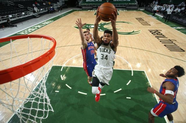 bucks.jpg
